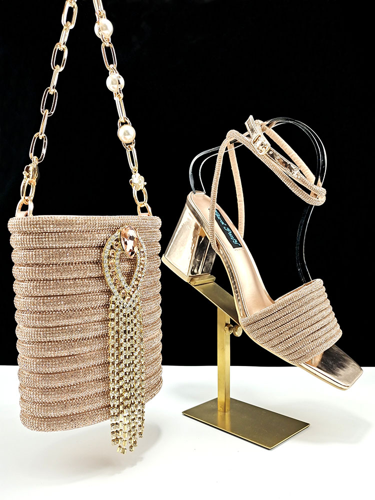 Sandal Wanita dan Tas Desain M - Wedding Vendor ulasan dan harga