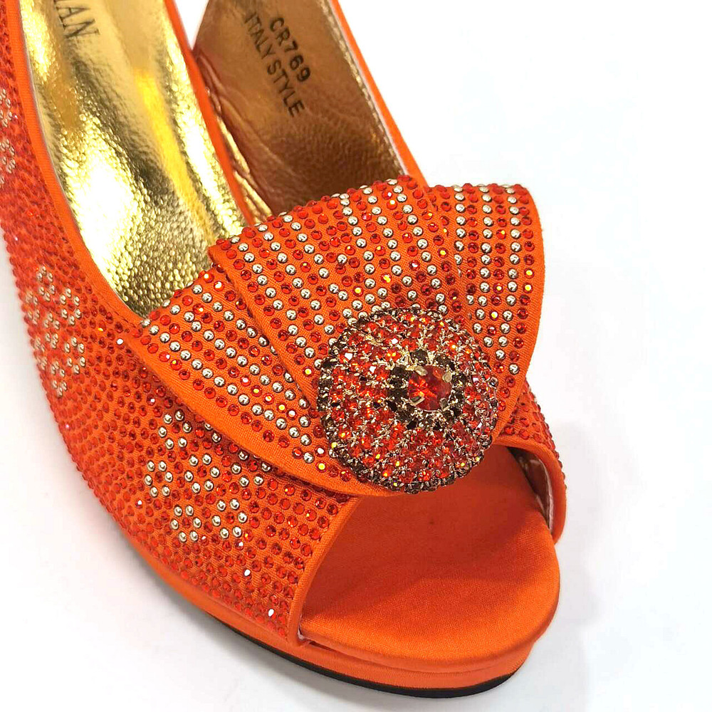 Sepatu Pesta Wanita Ukuran Bes - Wedding Vendor ulasan dan harga