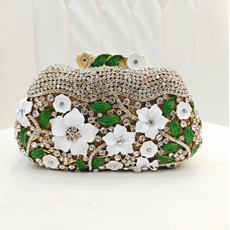 Tas Malam Berlian Bunga Logam  - Wedding Vendor ulasan dan harga